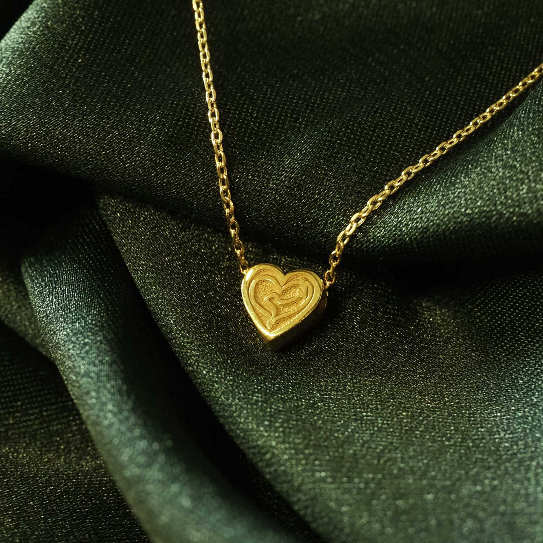 Mother Written Heart Shaped Silver Necklace - WAMT014