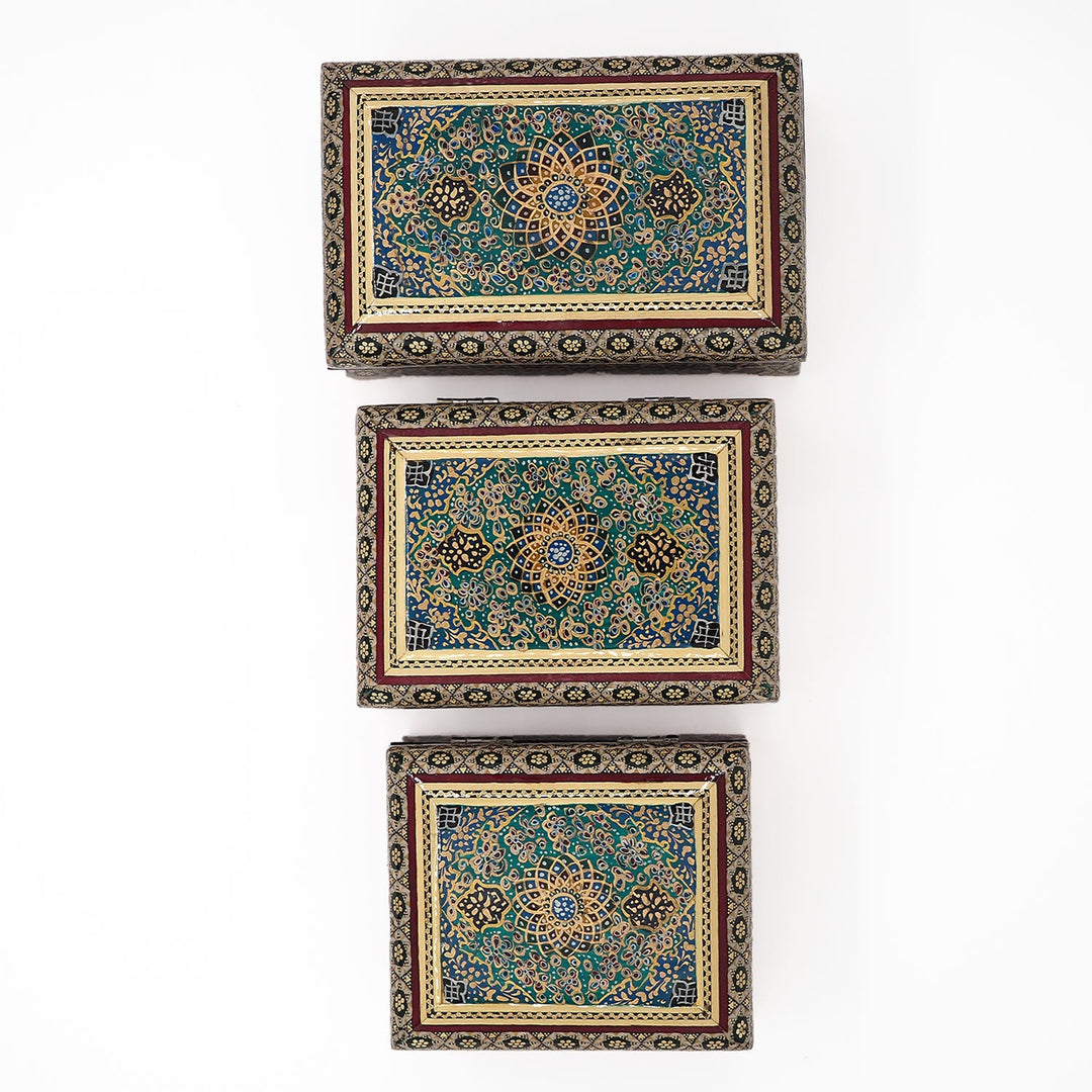 Traditional Motif | Handcrafted Hatem-Inlaid Wooden Box - WAAH127