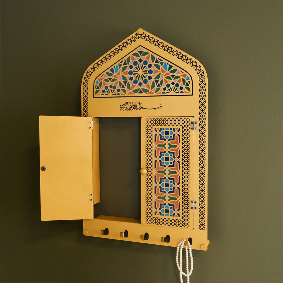 Metal Islamic Wall Display Cabinet (Mihrab Shaped) - WAMH210