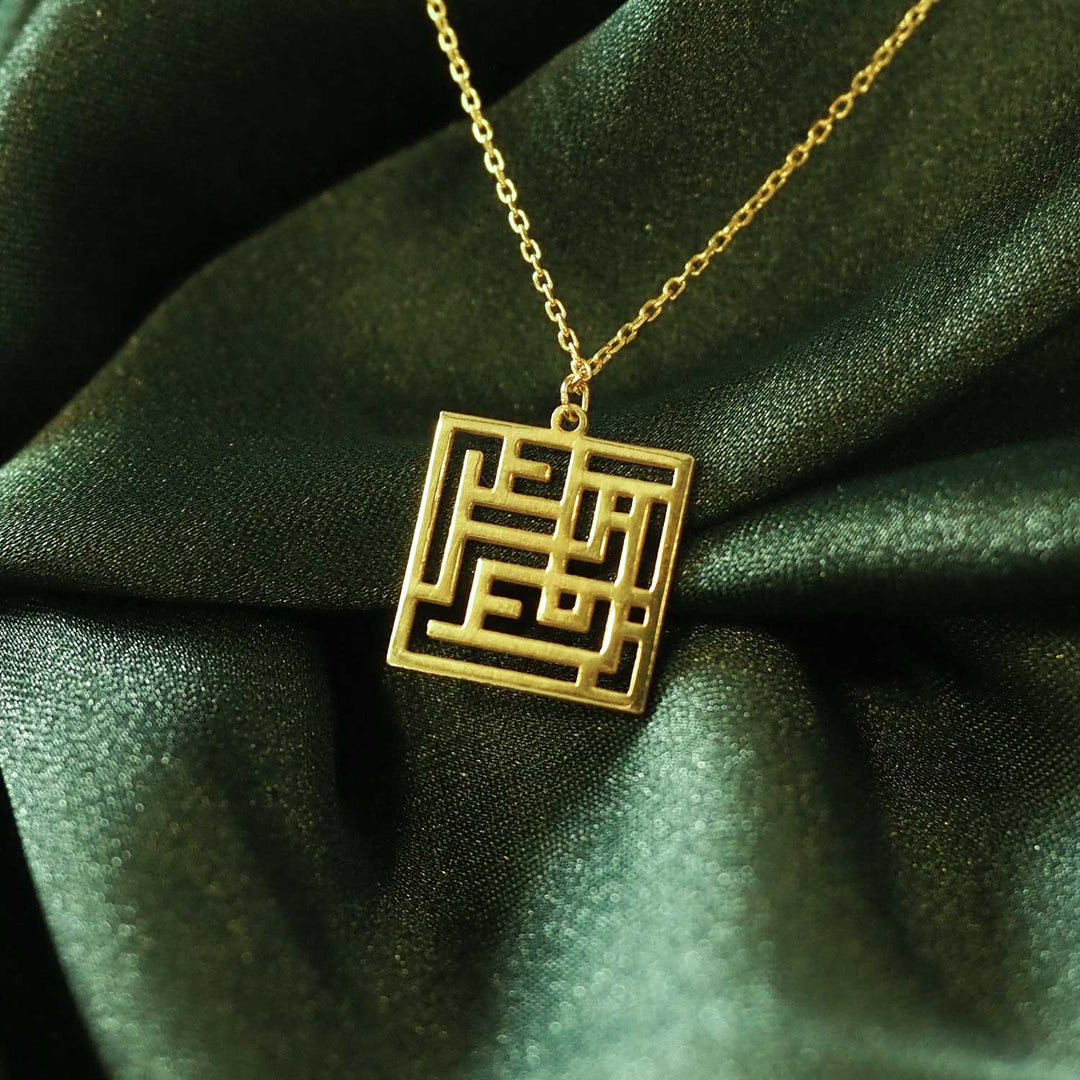 Woman, Life and Freedom Written Silver Necklace - WAMT011