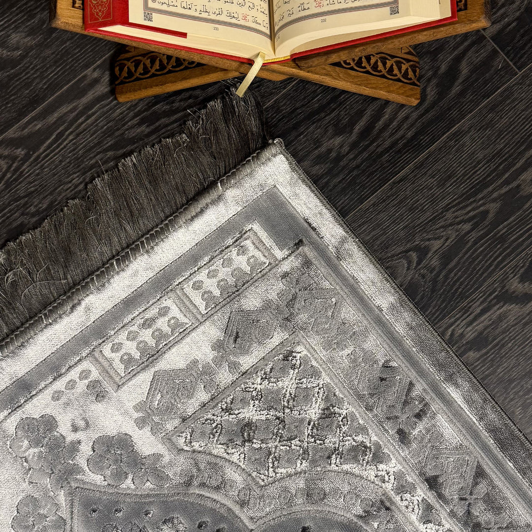Liva Islamic Prayer Rug – WAS038