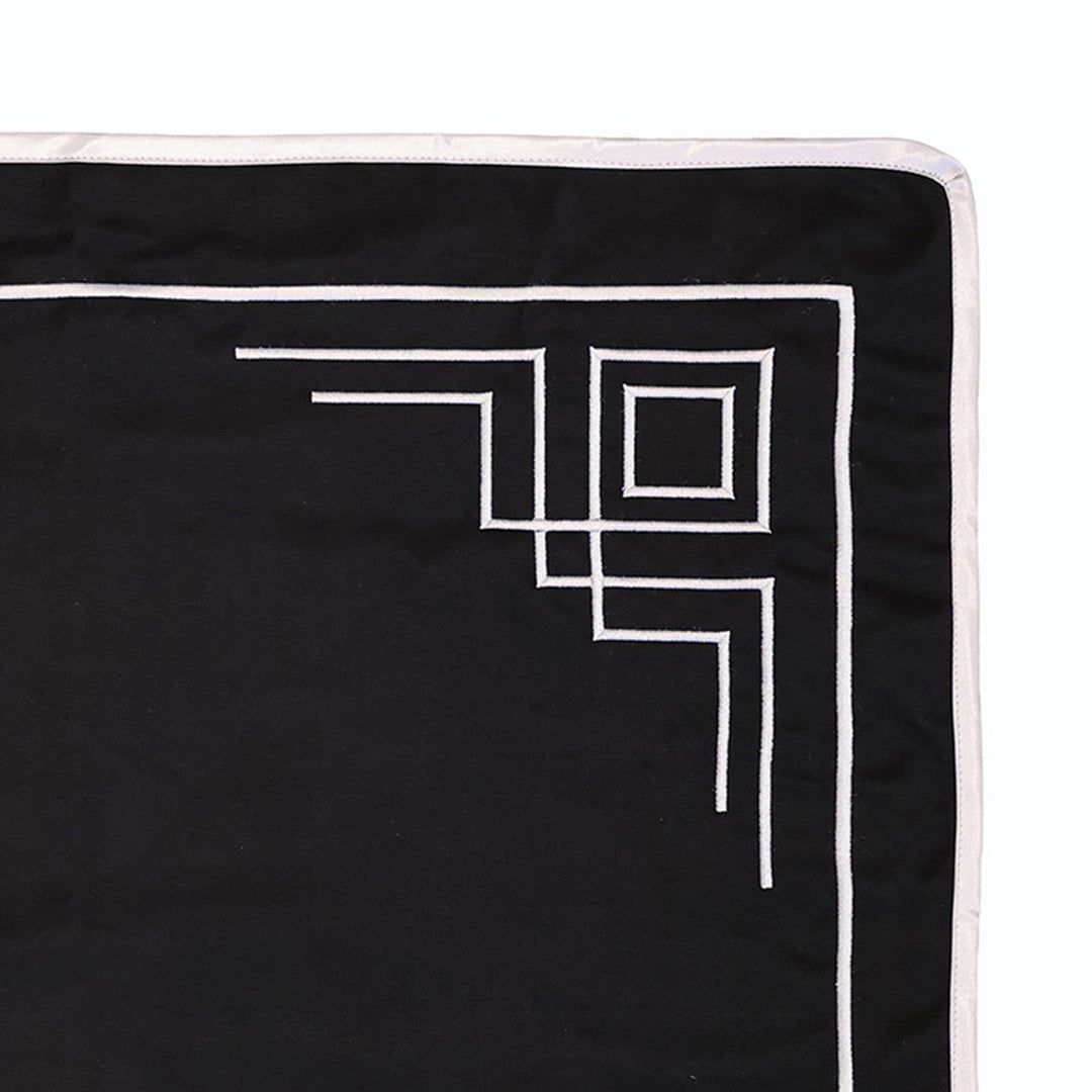 Embroidered Velvet Half Prayer Mat with Carrying Pouch - WAS050