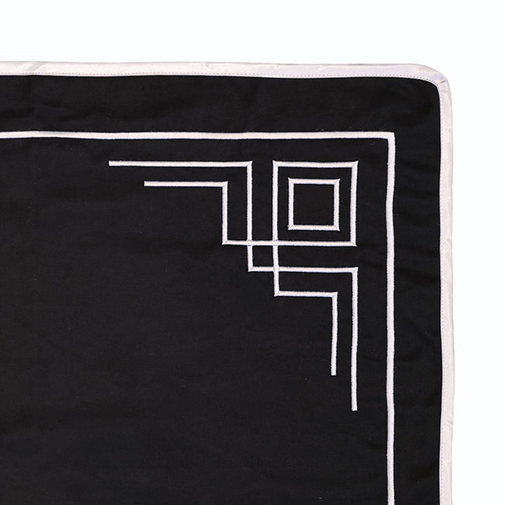 Embroidered Velvet Half Prayer Mat with Carrying Pouch - WAS050