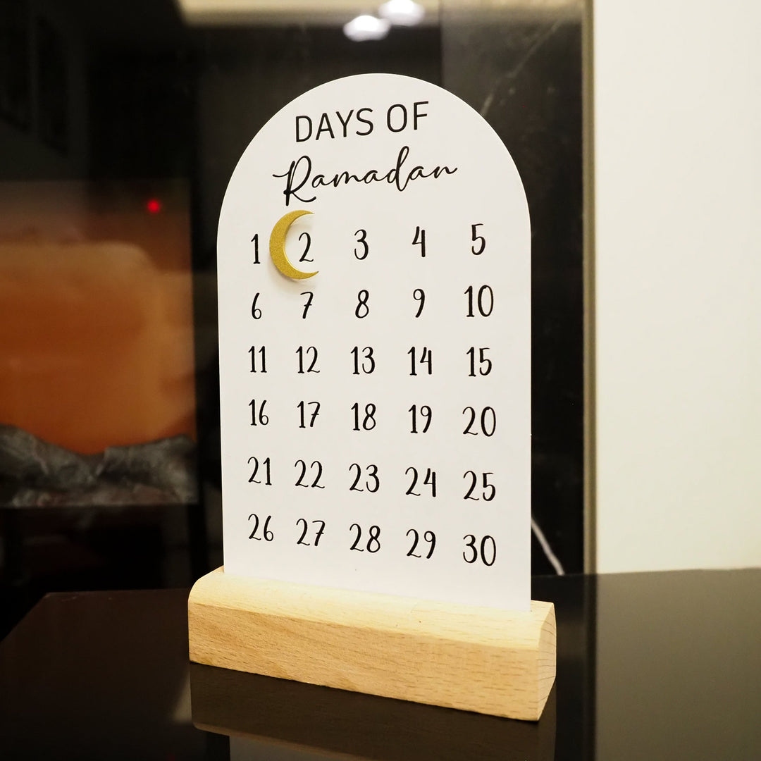 Metal Ramadan Calendar (Wooden Base & Magnetic Crescent) - WAMH179